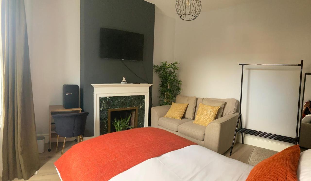 Cozy Private Room Лондон Екстериор снимка